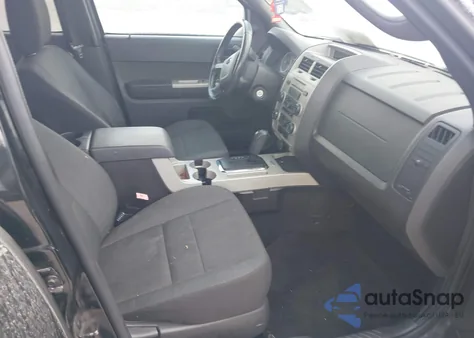 2012 Ford Escape Xlt z USA, uszkodzony, nr VIN 1FMCU0D76CKC27660